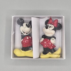 The Big One Disney Mickey Minnie Mouse Ceramic Salt and Pepper Shaker Set NEW